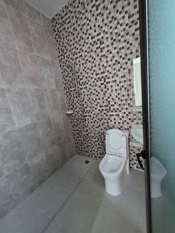 Busaiteen, Apartments, Flats, Houses & Villas, BHD 200,  1 BR,  Flat For Rent In Busaiteen