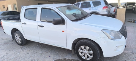 Dammam, Vehicles, Cars & Trucks , SAR 56000,  Isuzu D-MAX,  2022,  Manual,  190 KM,
