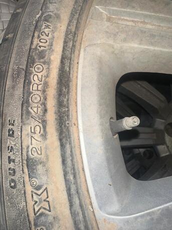 Al Sulaymaniyyah, Auto Parts, SAR 550,  4 Alloy  20" Inch RIMS اربع جنوط  الوي  فضي حجم 20 فب حالة ممتازة