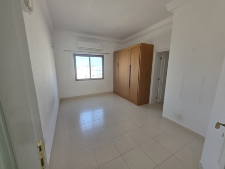 Manama, Apartments, Flats, Houses & Villas, BHD 375/month,  Furnished,  3 BR,  BHD:375/month SEMI FURNISHED 3BHK APARTMENT FOR RENT UMMULHASSAM -: MUNEEB *35041493