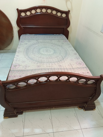 East Riffa, Furniture, BHD 10,  BD 10, 120cm*200cm Size Bed Available For Sale With Metress.
