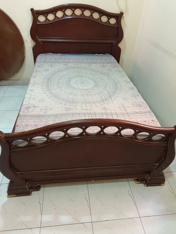 East Riffa, Furniture, BHD 10,  BD 10, 120cm*200cm Size Bed Available For Sale With Metress.