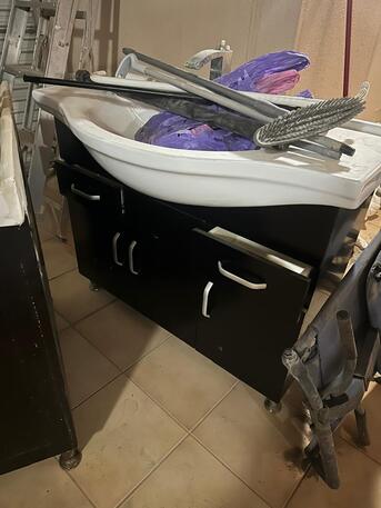 Al Sulaymaniyyah, Household Items, SAR 100,  $$$$$   2 Washing Basin With Wooden Cabinets  مغسلتان مع خزائن خشبية  $$$$$