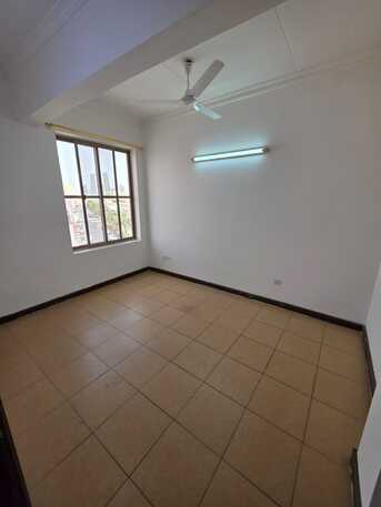 Hoora, Apartments, Flats, Houses & Villas, BHD 200/month,  2 BR,  Flat For Rent In Hoora Al Zubarah Street In Front Of Al Jazira Store