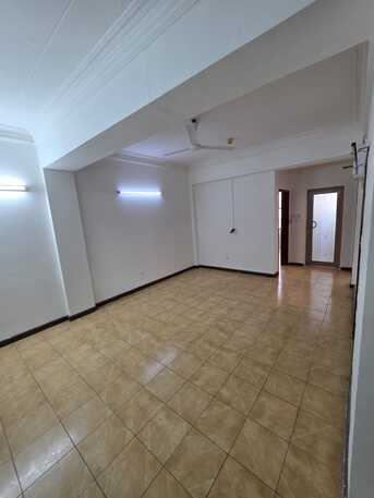 Hoora, Apartments, Flats, Houses & Villas, BHD 200/month,  2 BR,  Flat For Rent In Hoora Al Zubarah Street In Front Of Al Jazira Store