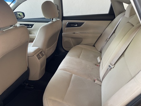 Budaiya, Vehicles, Cars & Trucks , BHD 2650,  Nissan Altima 2.5 SV,  2015,  Automatic,  72500 KM,
