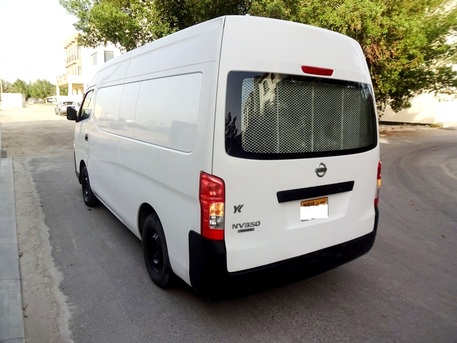 Umm Al Hassam, Vehicles, Cars & Trucks , BHD 2800,  Nissan Urvan,  2016,  Manual,  230000 KM,   Pvt Good Vehicle Cargo Delivery Van High Roof Well Maintained Reasonable Pric