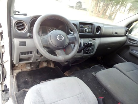 Umm Al Hassam, Vehicles, Cars & Trucks , BHD 2800,  Nissan Urvan,  2016,  Manual,  230000 KM,   Pvt Good Vehicle Cargo Delivery Van High Roof Well Maintained Reasonable Pric