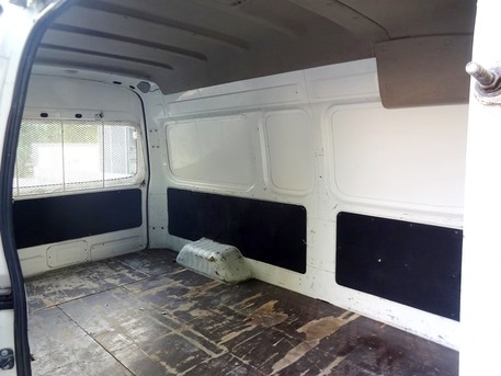 Umm Al Hassam, Vehicles, Cars & Trucks , BHD 2800,  Nissan Urvan,  2016,  Manual,  230000 KM,   Pvt Good Vehicle Cargo Delivery Van High Roof Well Maintained Reasonable Pric