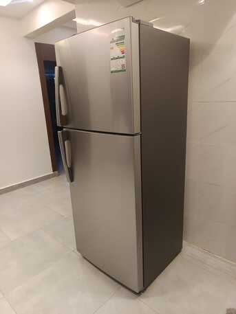 Al Malaz, Electronics, SAR 1600,  Washing Machine And Refrigerator Perfect Working Condition