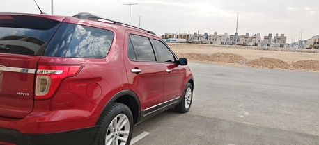 Riyadh, Vehicles, Cars & Trucks , SAR 35000,  Ford Explorer,  2014,  Automatic,  210 KM,