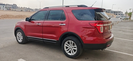 Riyadh, Vehicles, Cars & Trucks , SAR 35000,  Ford Explorer,  2014,  Automatic,  210 KM,