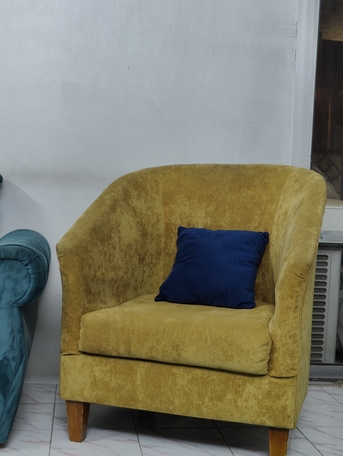 Riyadh, Furniture, SAR 450,  Complete Living Room Set For Sale