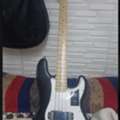 SAR 2500,  FENDER PRECISSION BASS MIM