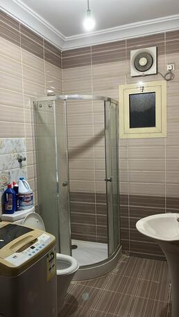 Jeddah, Apartments, Flats, Houses & Villas, SAR 1200/month,  1 BR,  One Room In 2bhk Luxury Apartment 2 Bathroom At Roadside