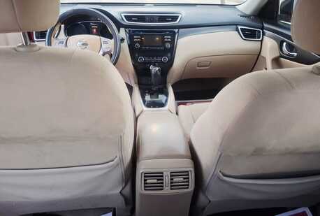 Manama, Vehicles, Cars & Trucks , BHD 2900,  NISSAN XTRAIL,  2015,  Automatic,  199000 KM,    FOR SALE