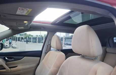 Manama, Vehicles, Cars & Trucks , BHD 2900,  NISSAN XTRAIL,  2015,  Automatic,  199000 KM,    FOR SALE