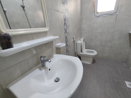 Manama, Apartments, Flats, Houses & Villas, BHD 210/year,  2 BR,  Sagaya:- 2Bhk Unfurnished Flat On Rent With Ewa..