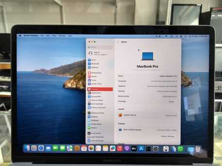 Riffa, Computers, BHD 135,  Apple MacBook Pro 2017 &ndash; Premium Retina Laptop