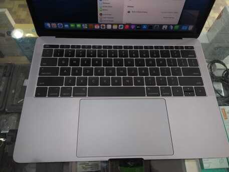 Riffa, Computers, BHD 135,  Apple MacBook Pro 2017 &ndash; Premium Retina Laptop
