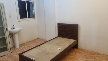 Jubail, Sublets, SAR 1000/month,  1 BR,  300 Sq. Meter,  A Big Spacious Room With Attached Toilet Bathroom And Free Internet