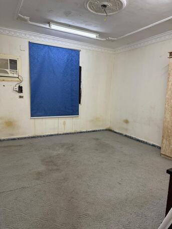 Al Aziziyah, Rooms for Rent, SAR 1000/month,  One Room Available With Monthly Rent 1000 SR