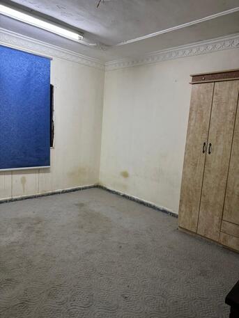 Al Aziziyah, Rooms for Rent, SAR 1000/month,  One Room Available With Monthly Rent 1000 SR