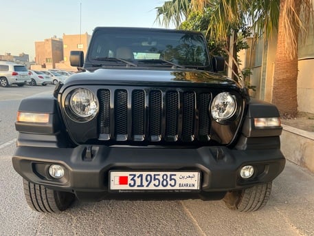 Saar, Vehicles, Cars & Trucks , BHD 7900,  Jeep Wrangler,  2018,  Automatic,  141200 KM,
