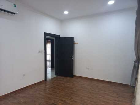 Tubli, Apartments, Flats, Houses & Villas, BHD 280/month,  3 BR,  125 Sq. Meter,  For Rent Flatt And Doobi With Open Kitchen Three Bedrooms And Two Bathroom
