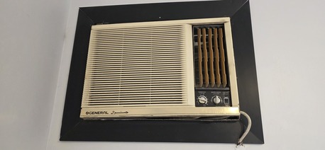 Jeddah, Air Conditioners, SAR 1500,  OGeneral & Carrier 2 Ton ACs For Sale