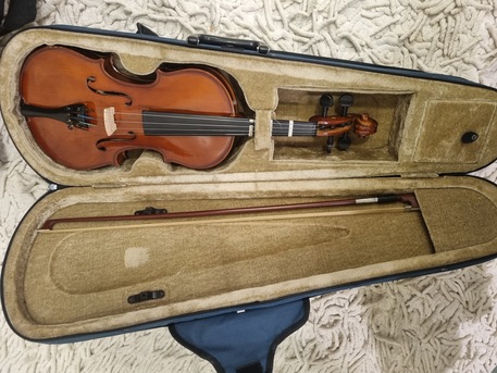 Riyadh, Musical Instruments, SAR 175,  Violin