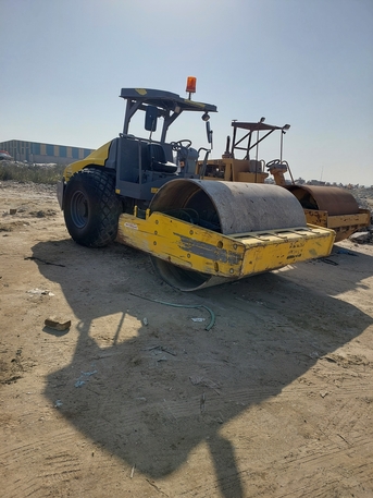 Riyadh, Construction, Roller Compactor Available On Rental Basis