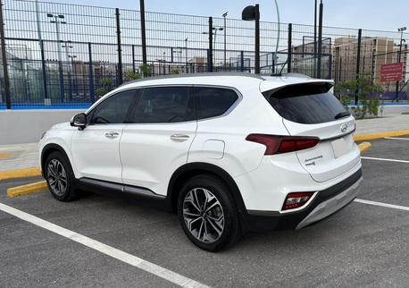 Khobar, Vehicles, Cars & Trucks , SAR 83000,  Hyundai Santa Fe,  2020,  Automatic,  99800 KM,    Calligraphy &ndash; V6 | Full Option | Excellent Condition