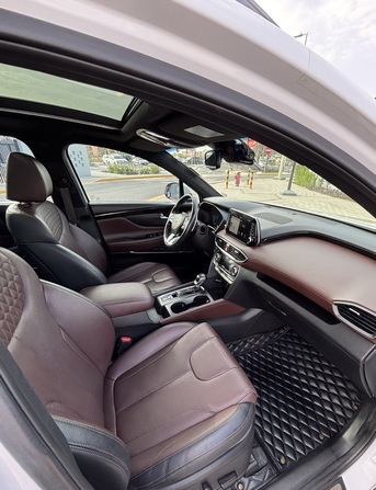 Khobar, Vehicles, Cars & Trucks , SAR 83000,  Hyundai Santa Fe,  2020,  Automatic,  99800 KM,    Calligraphy &ndash; V6 | Full Option | Excellent Condition