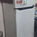 SAR 549,  For Urgent Sale LG Fridge 9.3 Cu-ft One Hand Use In Good Condition