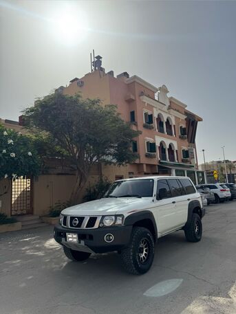 Al Sulaymaniyyah, Vehicles, Cars & Trucks , SAR 37999,  Nissan Patrol,  2006,  Manual,  200 KM,    In Mint Condition