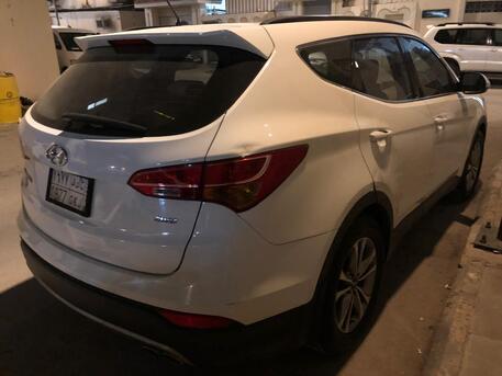 Umm Al Hamam, Vehicles, Cars & Trucks , SAR 35000,  Hyundai Santa Fe,  2015,  Automatic,  166 KM,