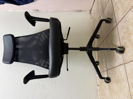 Umm Al Hamam, Tablet Computers, SAR 1300,  Ikea Study Table And Gaming Chair