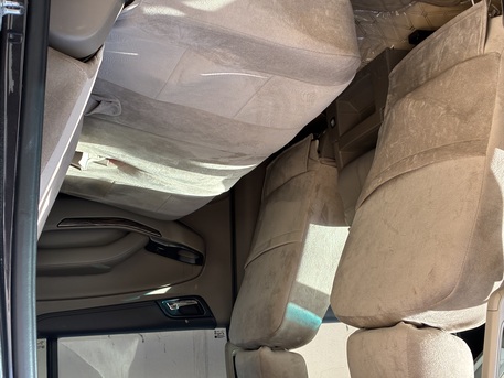 Riyadh, Vehicles, Cars & Trucks , SAR 68000,  Gmc Yukon XL,  2016,  Automatic,  296000 KM,  Doctor Used Car From Last 2 Years
