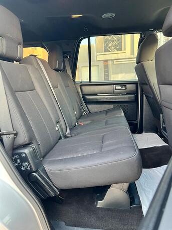 Riyadh, Vehicles, Cars & Trucks , SAR 80000,  FORD EXPEDITION XLT 4X4 SILVER  LOW KM,  2016,  Automatic,  96000 KM,  MID OPTION