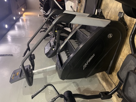 Riyadh, Sporting Goods, SAR 12000,  Life Fitness PowerMill | Elevate Your Cardio Engine STAIR CLIMBER