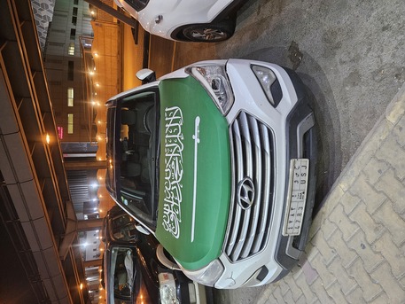 Al Shemaysi, Vehicles, Cars & Trucks , SAR 35000,  Hyundai Grand Santafe,  2014,  Automatic,  398250 KM,     Full Option With Panoramic Sunroof