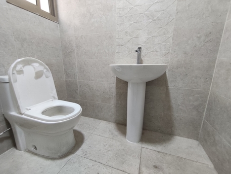 Juffair, Apartments, Flats, Houses & Villas, BHD 150/year,  1 BR,  Juffair:- Groundfloor Studio Flat On Rent With Unlimited Ewa..