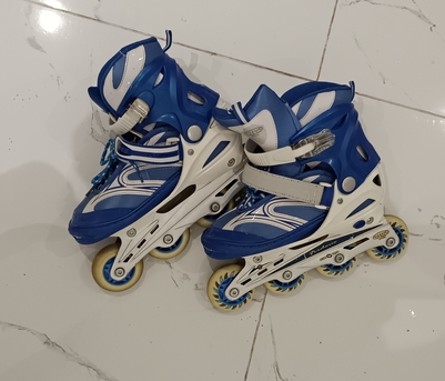 Saar, Sporting Goods, BHD 8,  10 Year Age - Skate For Sale - Rearly Used