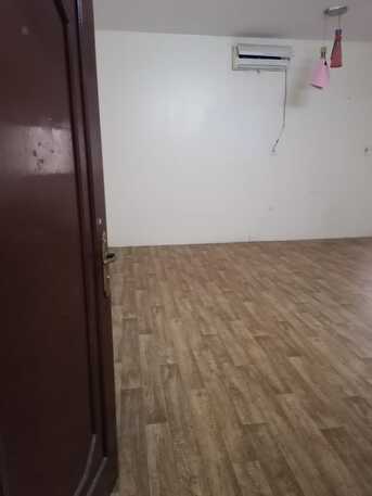Riyadh, Rooms for Rent, SAR 1000/month,  60 Sq. Meter,  Room For Rent