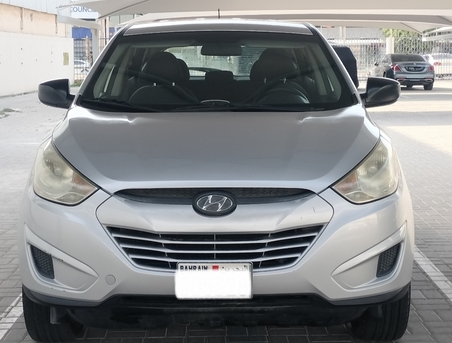 Manama, Vehicles, Cars & Trucks , Hyundai Tucson,  2014,  Automatic,  200000 KM,