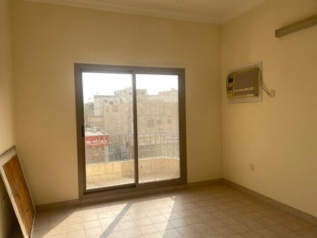 West Riffa, Apartments, Flats, Houses & Villas, BHD 160/month,  2 BR,  Family Flat For Rent In West Riffa (Near Al Jazeera Roastery | Including & Excluding EWA