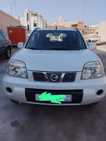 Zinj, Vehicles, Cars & Trucks , BHD 1,  Nissan X-Trail 2011,  2011,  Automatic,  300000 KM,  Nissan X Trail  Model Car For Sale Good Condition