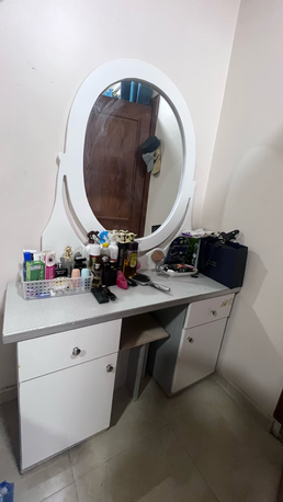 Al Rakah Al Shamaliyah, Appliances, SAR 2500,  Urgent Sale, All Home Appliances With Full Bedroom  Furniture Set GREY AND WHITE COLOUR