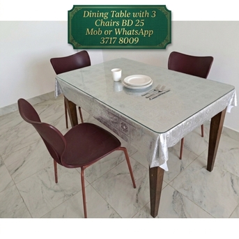 Manama, Furniture, BHD 25,  🌍🌐Dinning Table With 3 Chsirs In Good Condition For Sale With Delivery